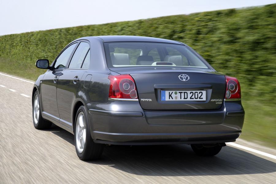  Toyota Avensis Sedan 2006 года  (фото 92 из 113)